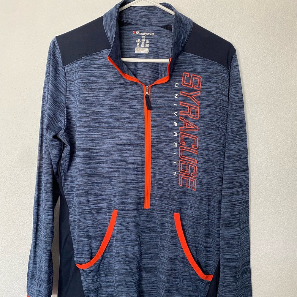 Syracuse long sleeve pull over. Size XL youth. Color blue